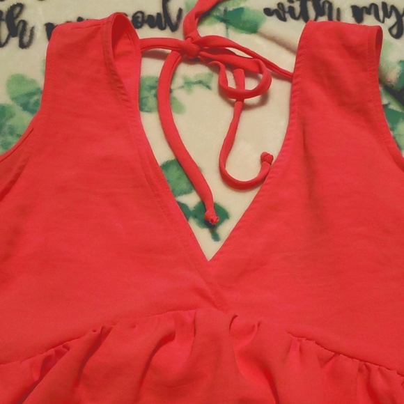 Top - Picture 2 of 3